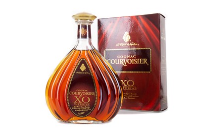 Lot 79 - COURVOISIER IMPERIAL XO COGNAC