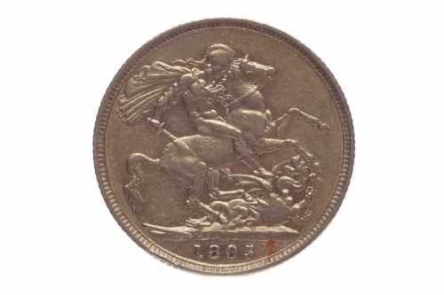 Lot 525 - GOLD SOVEREIGN DATED 1895