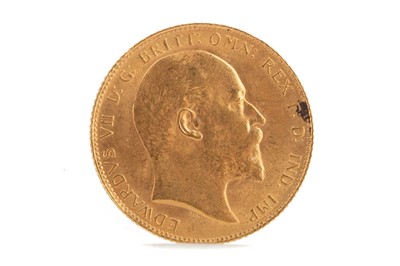 Lot 61 - AN EDWARD VII GOLD SOVEREIGN DATED 1906