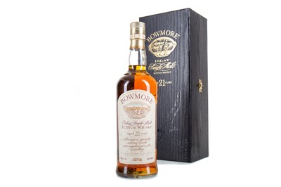 Lot 30 - BOWMORE 21 YEAR OLD