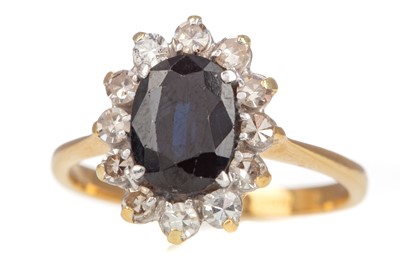 Lot 1198 - A SAPPHIRE AND DIAMOND RING
