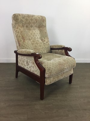Lot 197 - A PAIR OF CINTIQUE UPHOLSTERED RECLINING ARMCHAIRS