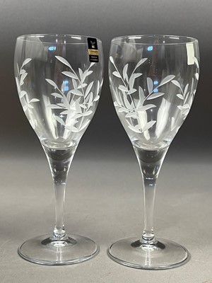 Lot 200 - A SET OF SIX GLENEAGLES CRYSTAL WINE GLASSES AND OTHER CRYSTAL