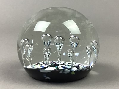 Lot 275 - A COLLECTION OF CATHNESS AND OTHER PAPERWEIGHTS