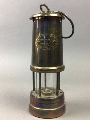 Lot 280 - A BRASS MINERS LAMP