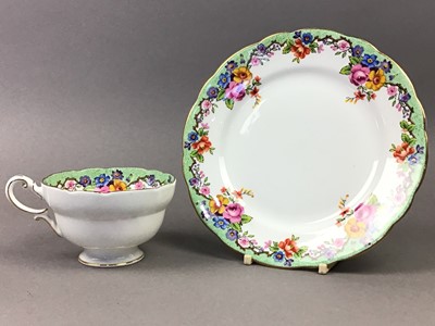 Lot 326 - A PARAGON TEA SERVICE