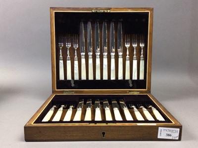 Lot 386 - A SET OF MOTHER OF PEARL HANDLED FRUIT KNIVES AND FORKS, FISH KNIVES AND FORKS AND OTHER CUTLERY