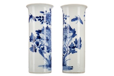 Lot 1073 - A PAIR OF LATE 19TH CENTURY CHINESE BLUE AND WHITE SLEEVE VASES