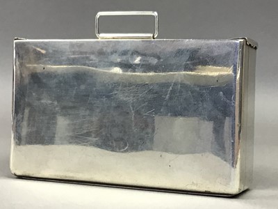 Lot 60 - AN EARLY 20TH CENTURY SILVER PLATED CASKET