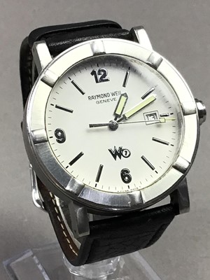 Lot 408 - A GENTLEMAN'S RAYMOND WEIL W1 STAINLESS STEEL WRIST WATCH