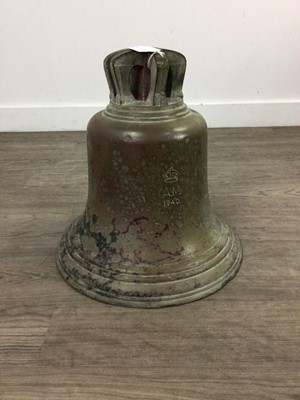 Lot 120 - A WWII AIR MINISTRY ISSUE SCRAMBLE BELL