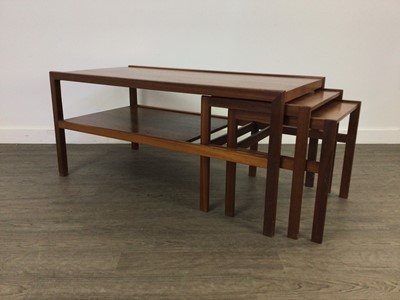 Lot 332 - A TEAK COFFEE TABLE