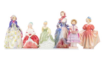 Lot 874 - A GROUP OF ROYAL DOULTON FIGURES