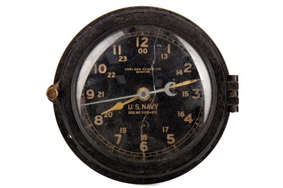 Lot 136 - A US NAVY ISSUE CLOCK