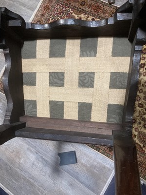 Lot 856 - A SET OF SIX AND A SMALLER PAIR OF 18TH CENTURY WALNUT URN BACK DINING CHAIRS OF QUEEN ANNE DESIGN