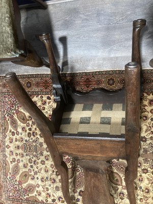 Lot 856 - A SET OF SIX AND A SMALLER PAIR OF 18TH CENTURY WALNUT URN BACK DINING CHAIRS OF QUEEN ANNE DESIGN