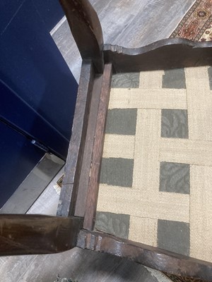 Lot 856 - A SET OF SIX AND A SMALLER PAIR OF 18TH CENTURY WALNUT URN BACK DINING CHAIRS OF QUEEN ANNE DESIGN