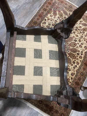 Lot 856 - A SET OF SIX AND A SMALLER PAIR OF 18TH CENTURY WALNUT URN BACK DINING CHAIRS OF QUEEN ANNE DESIGN