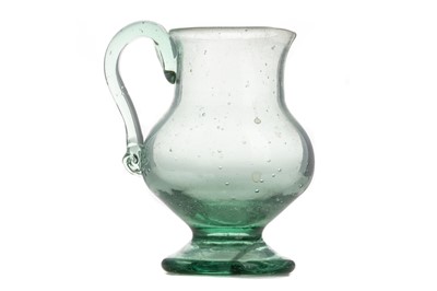 Lot 887 - AN EARLY 19TH CENTURY GLASS CREAM JUG