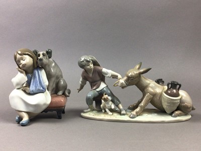 Lot 206 - A GROUP OF THREE LLADRO FIGURES