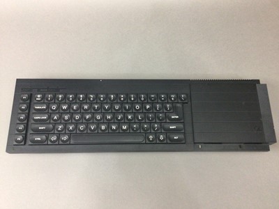 Lot 955A - A SINCLAIR QL COMPUTER