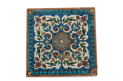 Lot 1128 - AN EARLY 20TH CENTURY ISLAMIC TILE