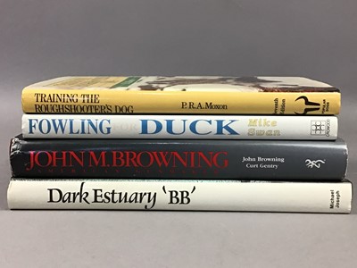 Lot 417 - A SELECTION OF BOOKS