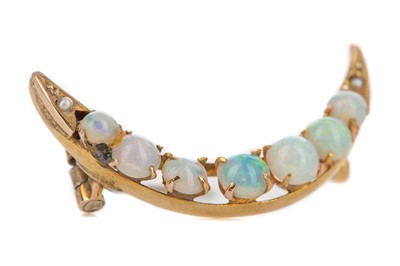 Lot 451 - AN OPAL CRESCENT MOON BROOCH