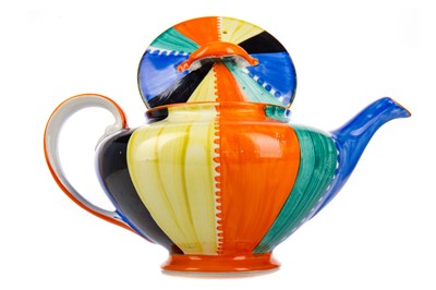 Lot 356 - SUSIE COOPER FOR GRAY'S POTTERY, AN ART DECO TEAPOT
