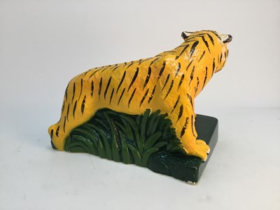 Lot 43 - A VINTAGE ADVERTISING BENGAL GIN BOTTLE STAND