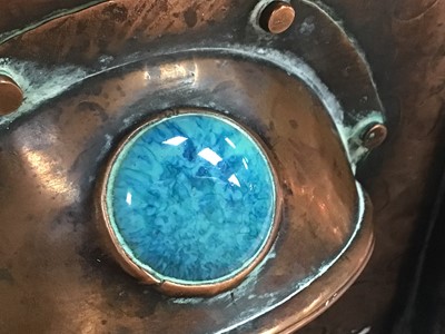 Lot 88 - AN ARTS & CRAFTS HAMMERED COPPER PLANTER