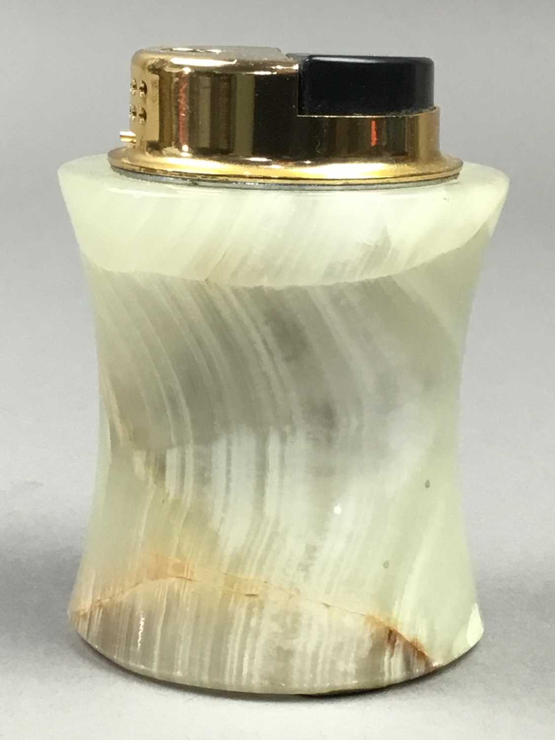 Lot 54 - A MINTONS CERAMIC TABLE LIGHTER AND OTHER ITEMS