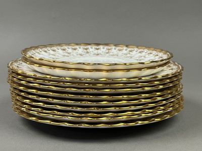 Lot 79 - A SPODE FLEUR DE LYS BREAKFAST SET