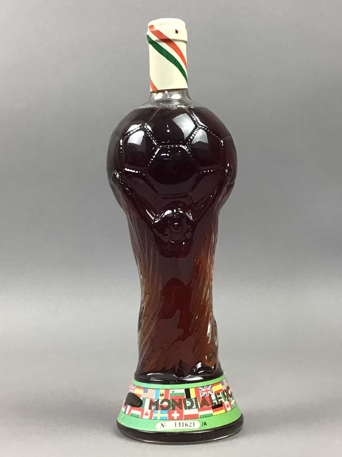 ITALIA . MONDIALE 90 . FOOTBALL . COUPE DU MONDE 90 ... - eBay ITALIA . MONDIALE 90 . FOOTBALL . COUPE DU MONDE 90 ... - eBay