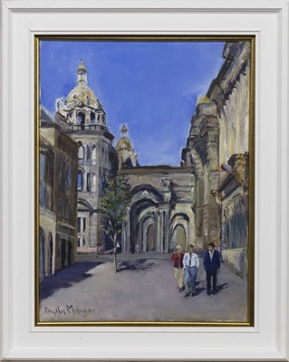 Lot 55 - JOHN STREET, GLASGOW, AFTER COURT, AN OIL BY PHYLLIS MULLIGAN