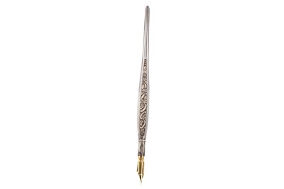 Lot 153 - AN ELIZABETH II SILVER DIP PEN BY CARR'S OF SHEFFIELD