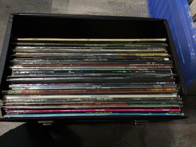 Lot 34 - A GROUP OF VINYL RECORDS