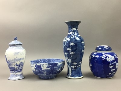 Lot 233 - A COLLECTION OF BLUE AND WHITE CERAMICS