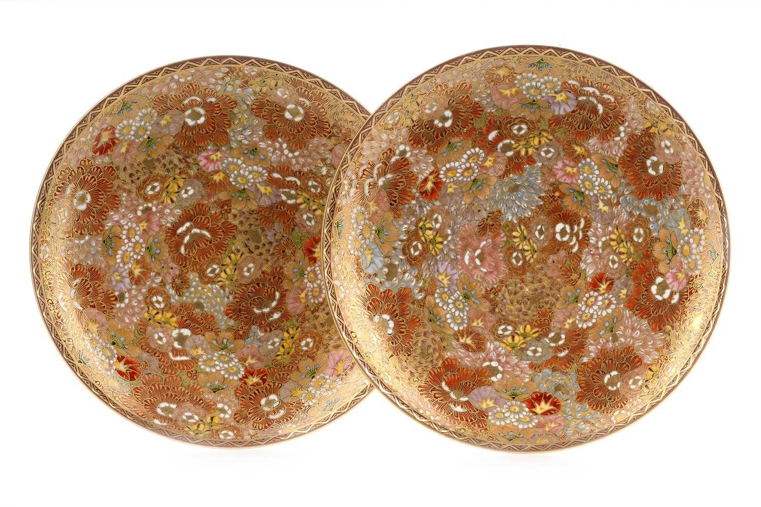 Lot 1187 - A PAIR OF JAPANESE SATSUMA MILLEFIORI DISHES