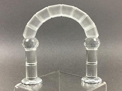 Lot 86 - SWAROVSKI CRYSTAL MODEL OF AN ARCHWAY AND FOUR OTHER MODELS