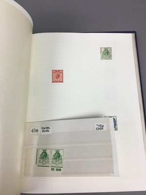 Lot 256 - A COLLECTION OF UK AND WORLD STAMPS IN ALBUMS