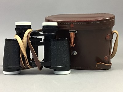 Lot 330 - A COLLECTION OF COLLECTORS ITEMS INCLUDING PAIR OF BINOCULARS