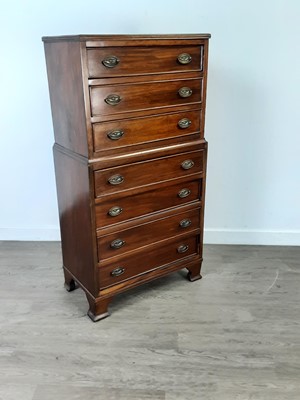 Lot 290 - A MAHOGANY CHEST ON CHEST