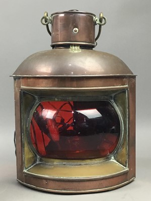 Lot 380 - A COPPER SHIP'S LAMP, BRASS TODDY KETTLE, OIL LAMP AND WOOD PLINTH