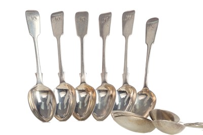 Lot 166 - A SET OF TEN VICTORIAN SILVER FIDDLE PATTERN TEASPOONS