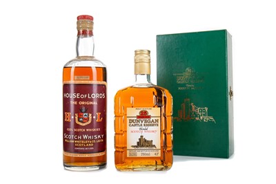 Lot 370 - DUNVEGAN CASTLE RESERVE 25 YEAR OLD 75CL AND HOUSE OF LORDS 1960S 26 2/3 FL OZ