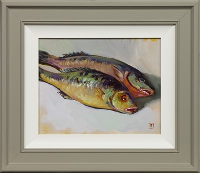 Lot 243 - FISH SUPPER, AN OIL BY ZHANNA PECHUGINA