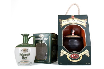 Lot 379 - TULLAMORE DEW CERAMIC DECANTER AND CELTIC CROSSING WHISKEY LIQUEUR 75CL