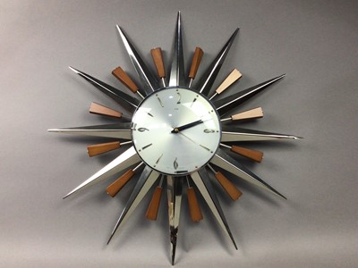 Lot 631 - A 1950S SUNBURST WALL CLOCK BY METAMEC