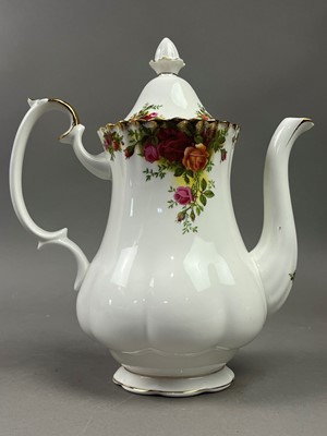 Lot 632 - A ROYAL ALBERT 'OLD COUNTRY ROSES' PART TEA SERVICE